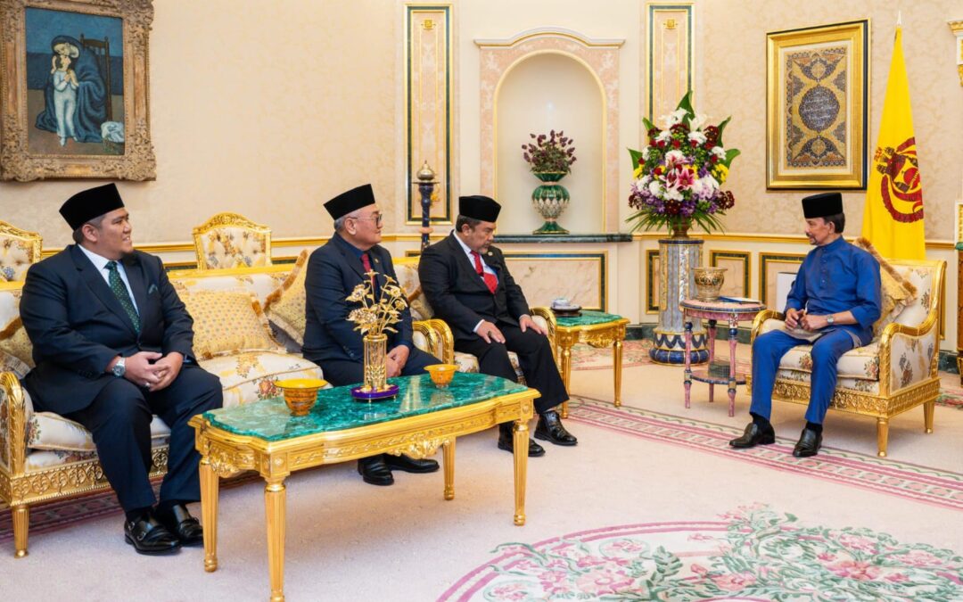 His Majesty receives in audience The Heads Of Delegation For The Fourth Southeast Asian Syariah Judicial And Legal Conference 2026